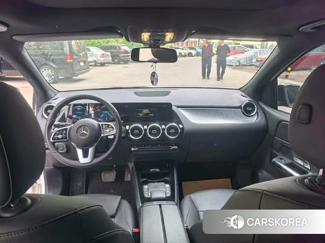 Mercedes-Benz Class B 2022 Белый из Китая, фото 2