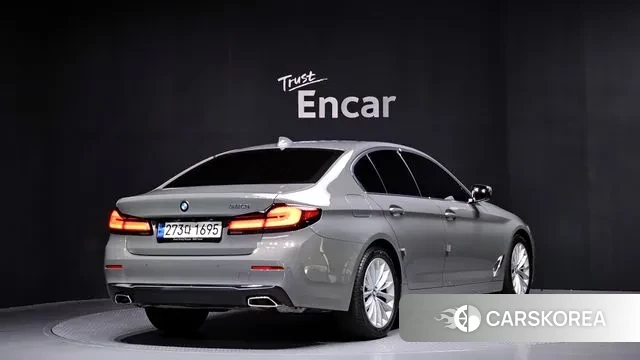 BMW 5 Series (G30) id 3727457 из Кореи 12