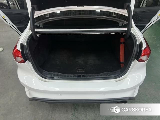 Ford Fox id 4211145 из Китая 11