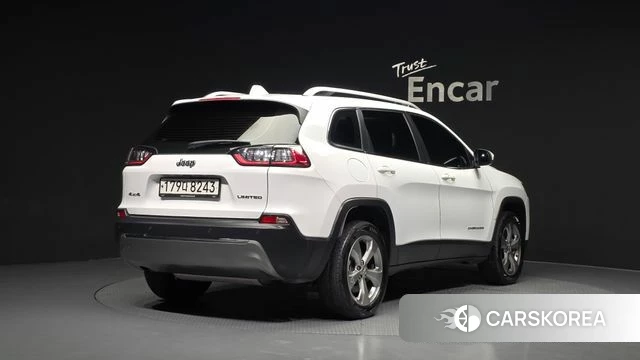 Jeep Cherokee (KL) id 4568074 из Кореи 12