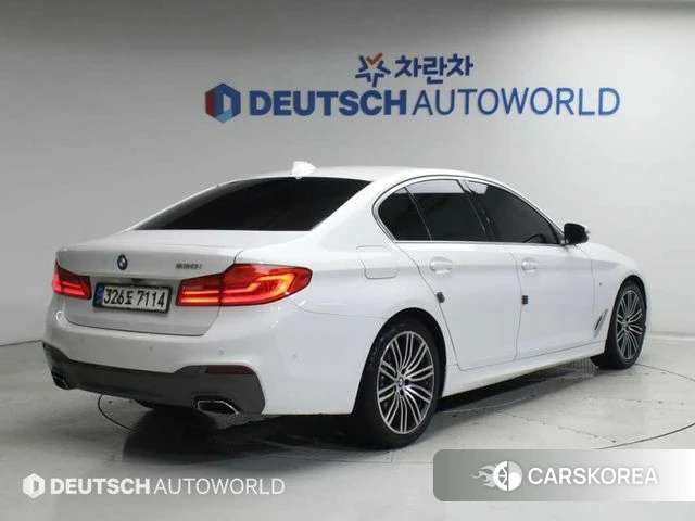 BMW 5 Series (G30) id 4581695 из Кореи 12
