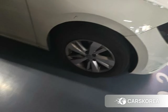 Volkswagen Polo id 4291487 из Китая 9