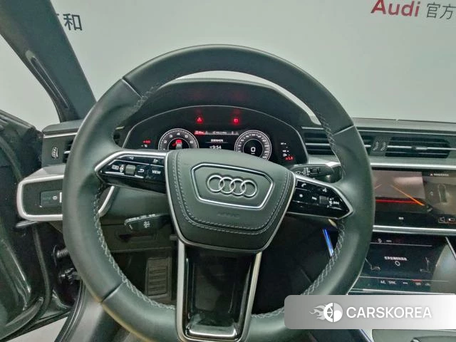 Audi A6L id 4278466 из Китая 12
