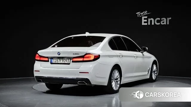 BMW 5 Series (G30) id 3379180 из Кореи 12