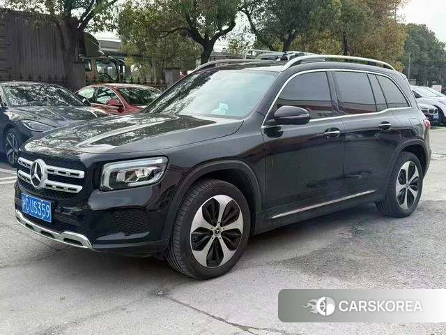 Mercedes-Benz GLB 2023 Черный из Китая, фото 2