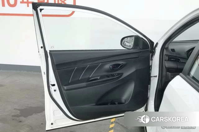 Toyota YARIS L Zhixuan id 4320950 из Китая 12