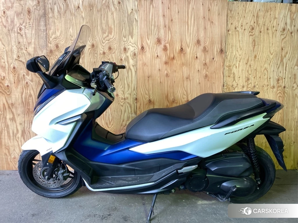 Проданный Honda FORZA 2018 из Японии, фото 2
