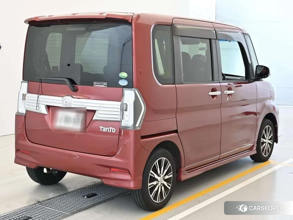 Daihatsu Tanto 2019 из Японии, фото 2