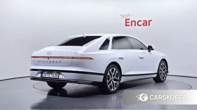 Hyundai Grandeur Hybrid (GN7) id 3590841 из Кореи 12