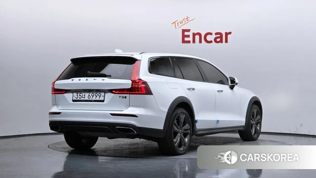 Volvo V60 Cross-Country 2nd Generation id 4294824 из Кореи 12