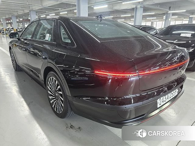 Hyundai Grandeur (GN7) id 4487601 из Кореи 12