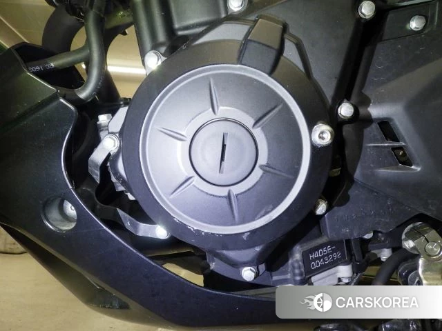 Engine photo