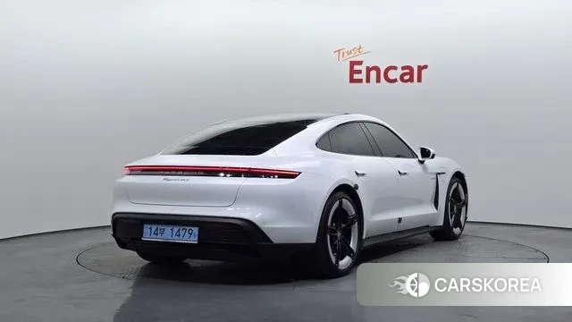 Porsche Taycan id 3720668 из Кореи 12