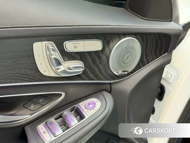 Mercedes-Benz Class C id 4328856 из Китая 11