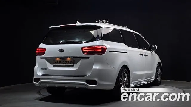 Kia The New Carnival id 2912591 из Кореи 12