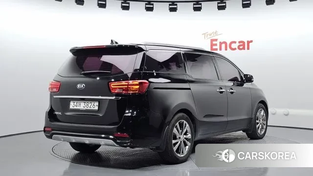 Kia The New Carnival id 3275572 из Кореи 12