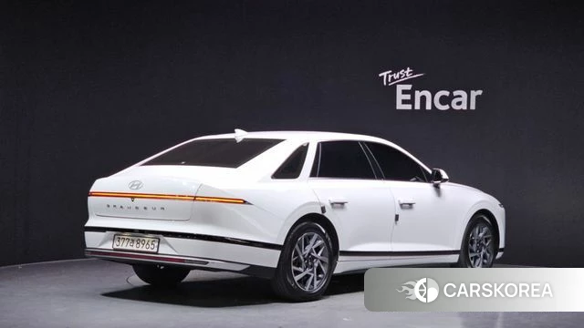 Hyundai Grandeur (GN7) id 3940326 из Кореи 12