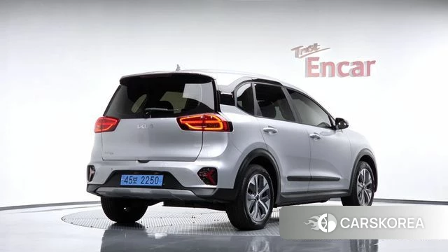 Kia Niro Plus id 4893925 из Кореи 12