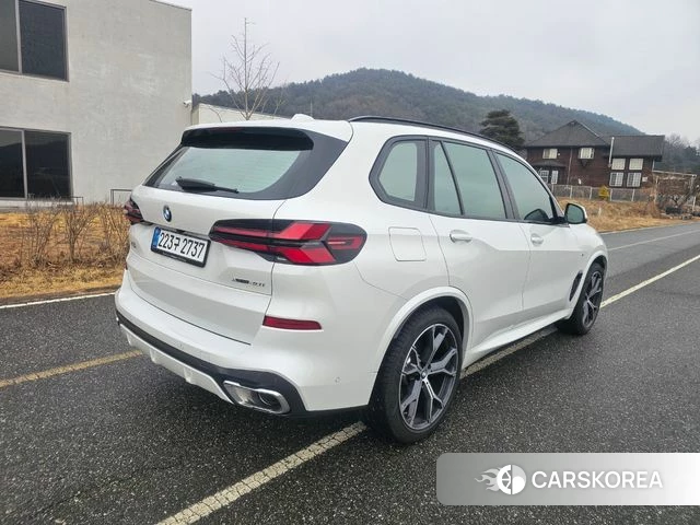 BMW X5 (G05) 2025 Белый из Кореи, фото 2