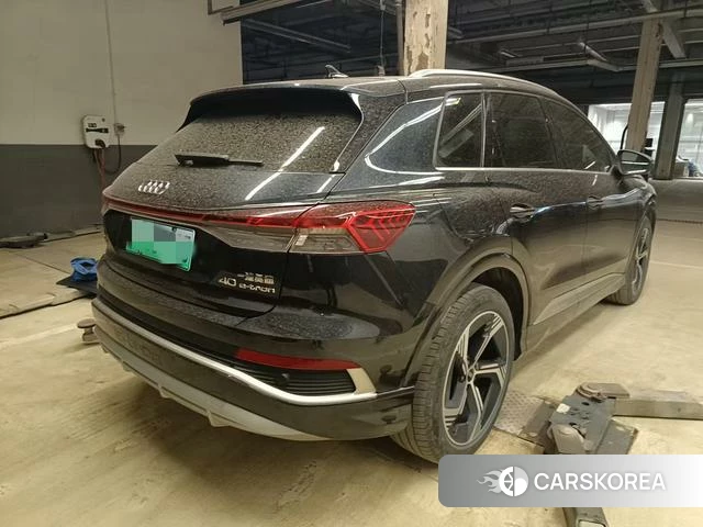 Audi Q4 e-tron 2023 Синий из Китая, фото 2