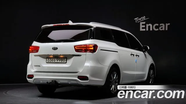 Kia The New Carnival id 2578194 из Кореи 12