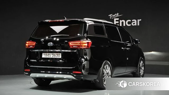 Kia The New Carnival id 3911975 из Кореи 12