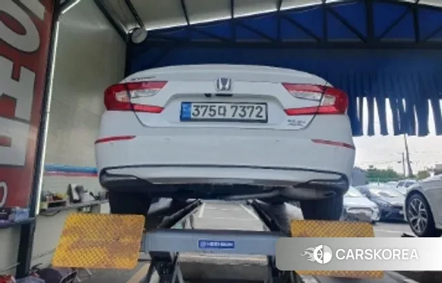 Honda Accord 10th Generation 2022 Белый из Кореи, фото 2