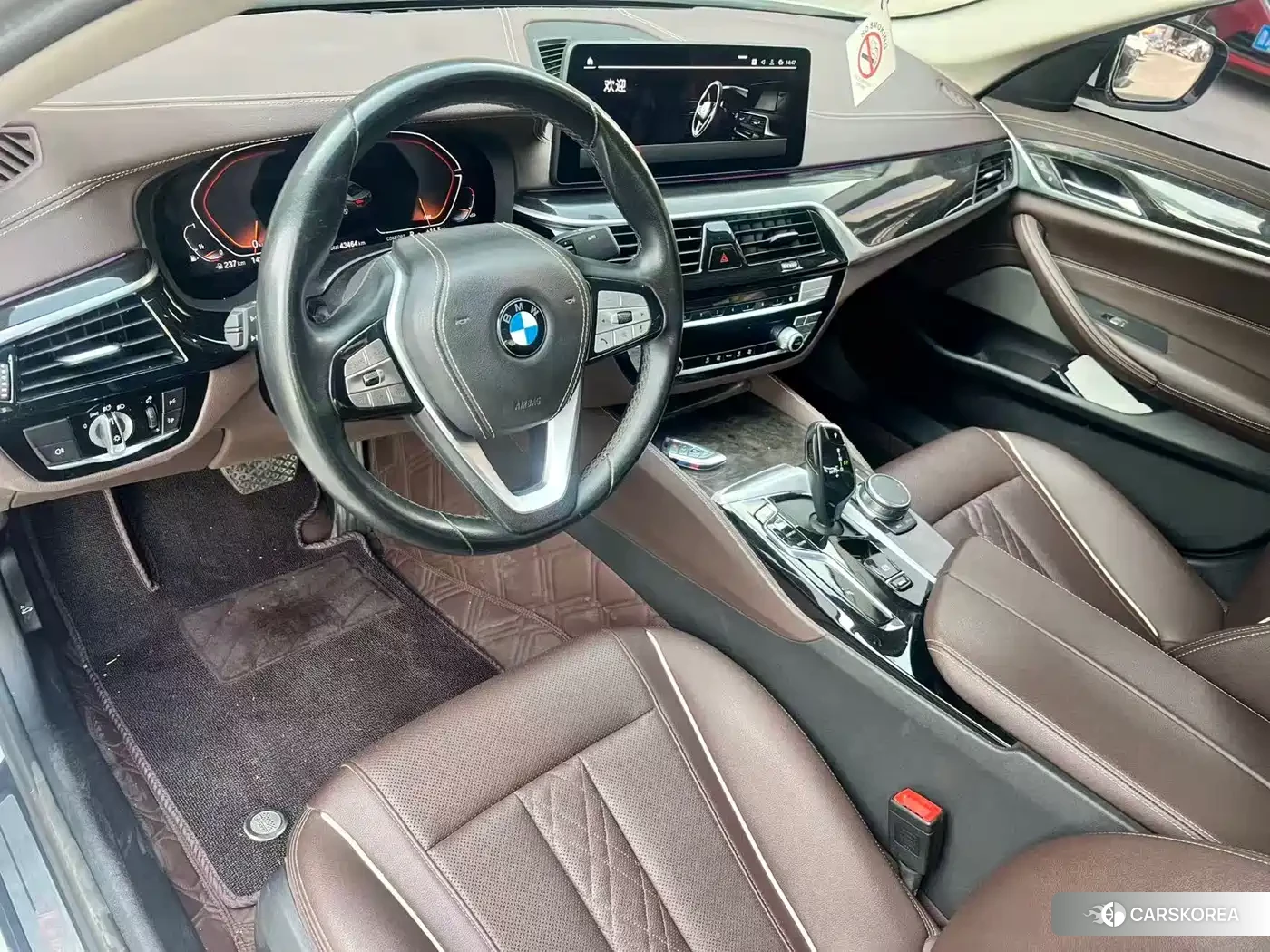 BMW 5 series 2023 Белый из Китая, фото 2