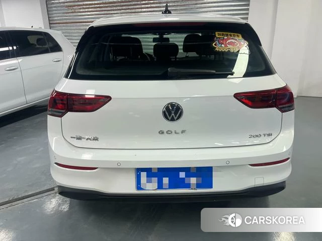Volkswagen Golf 2022 Белый из Китая, фото 2
