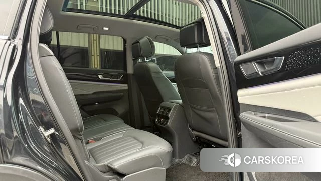 Volkswagen Tourang 2023 Черный из Китая, фото 5
