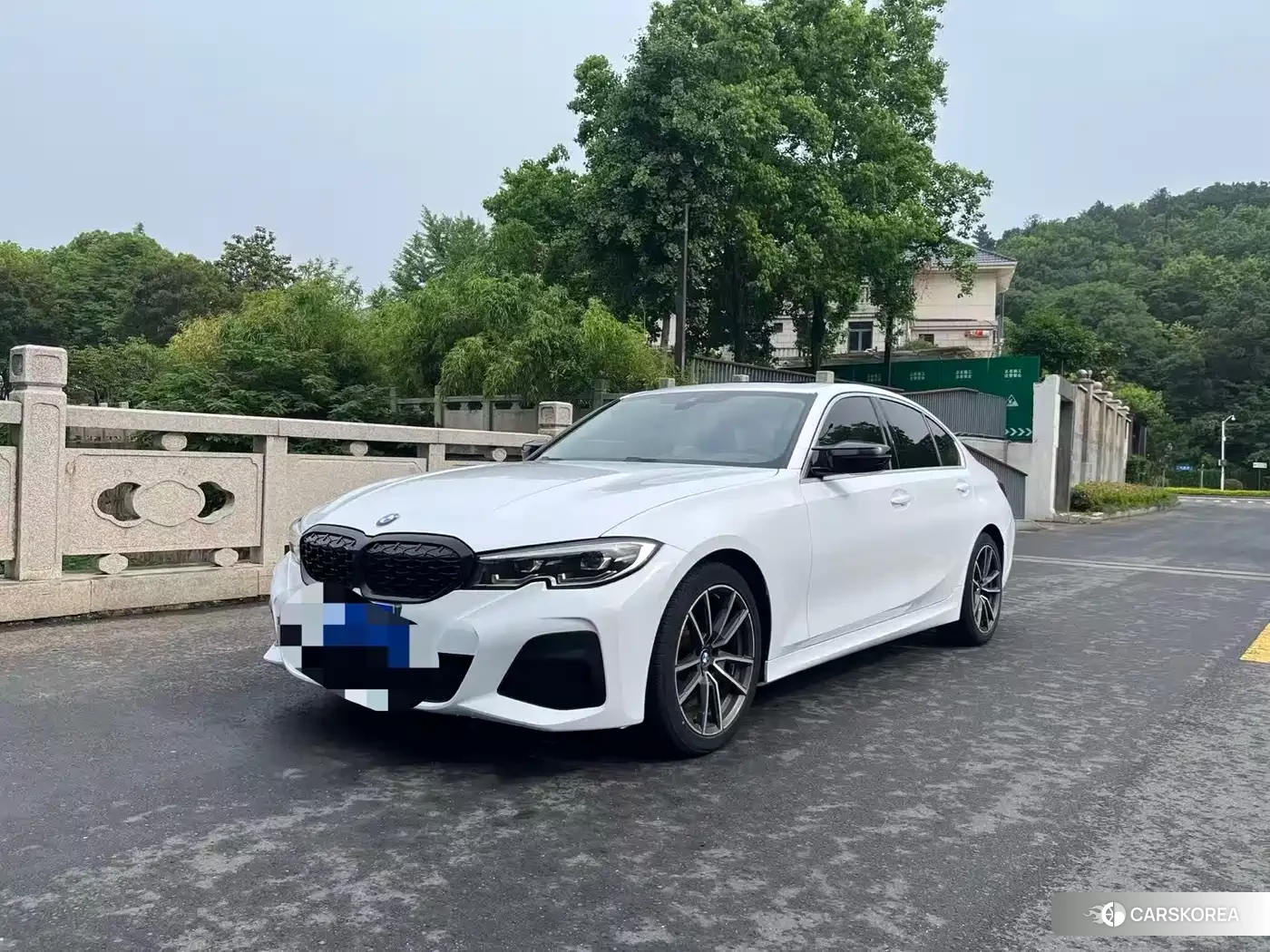 BMW 3 series 2023 Синий из Китая, фото 2