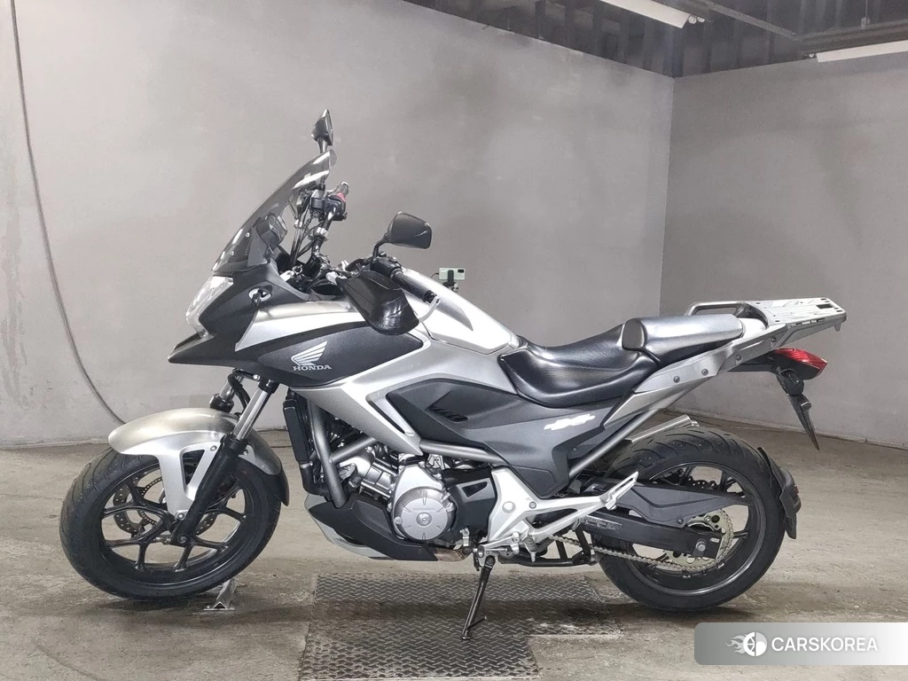 Проданный Honda NC700X 2012 из Японии, фото 2
