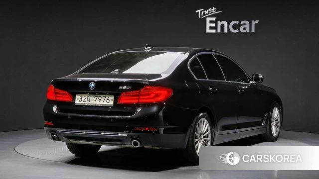 BMW 5 Series (G30) id 4574086 из Кореи 12
