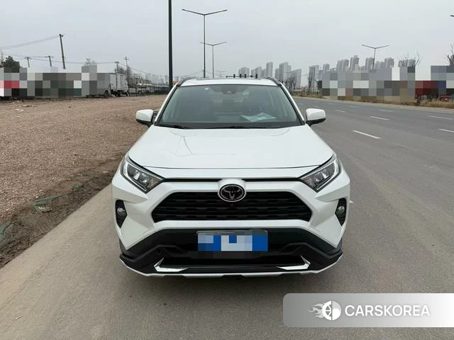Toyota RAV4 Rongfang 2021 Белый из Китая, фото 2