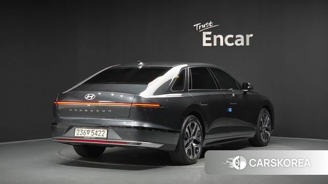 Hyundai Grandeur (GN7) id 4506429 из Кореи 12