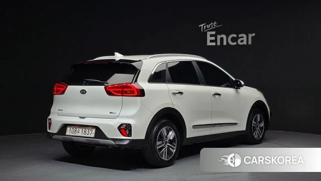 Kia The New Niro id 3954624 из Кореи 12