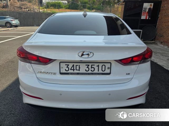 Hyundai Avante AD id 3943130 из Кореи 12