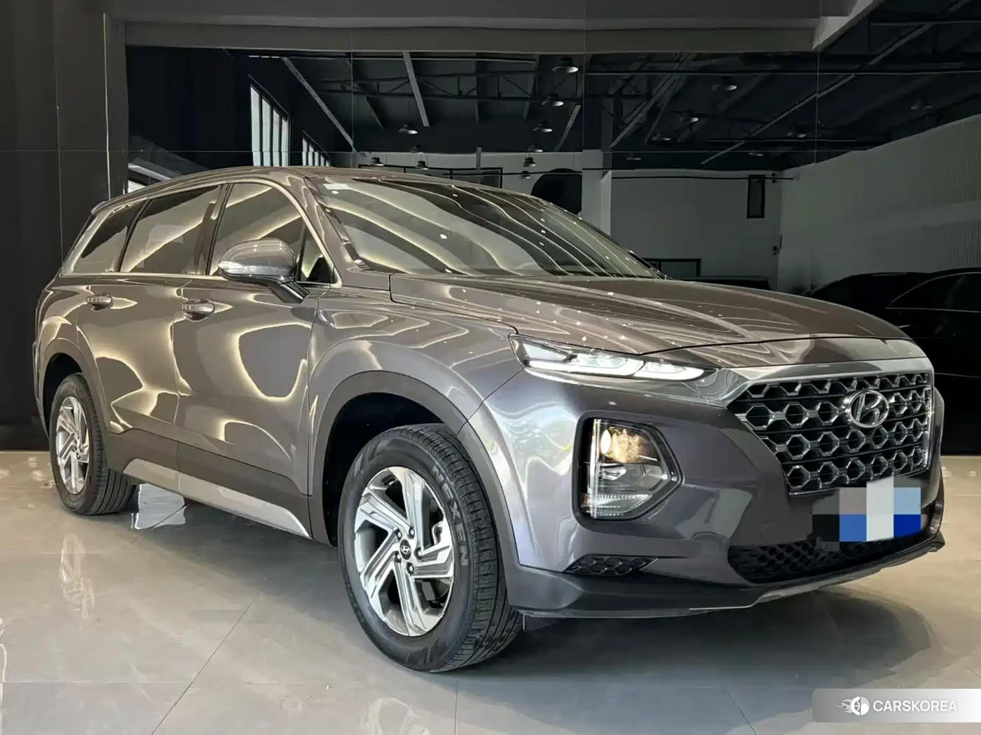 Hyundai Santa Fe 2021 Silver/gray из Китая, фото 2