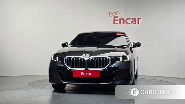 BMW 5 Series (G60) id 3653996 из Кореи 12