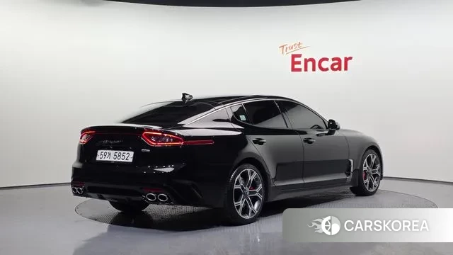 Kia Stinger id 3514996 из Кореи 12