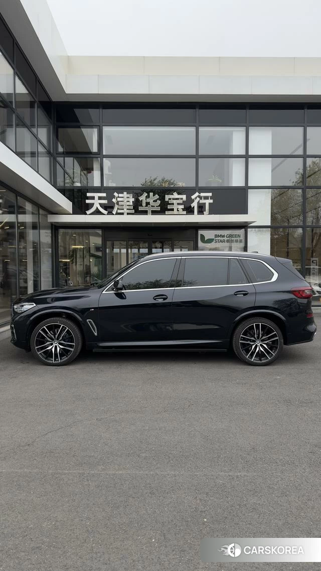 BMW X5 2022 Черный из Китая, фото 2