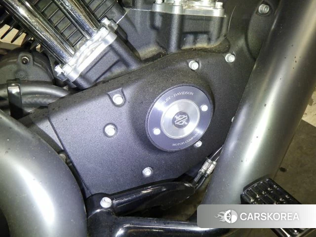 Engine photo