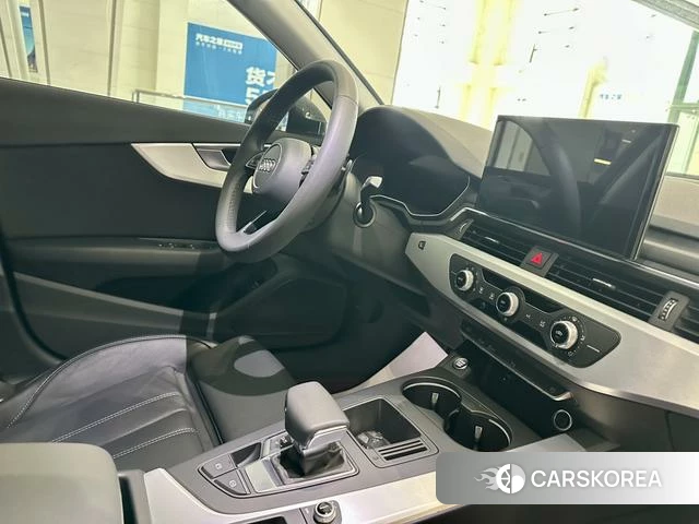 Audi A4L id 4272659 из Китая 9