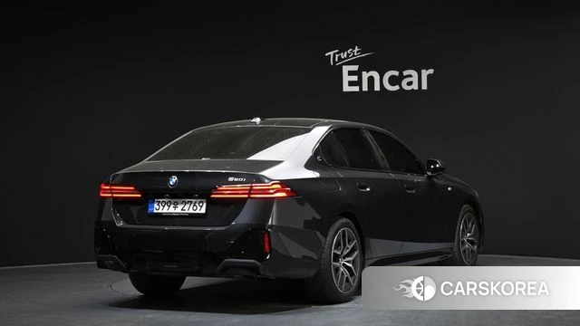 BMW 5 Series (G60) id 4200694 из Кореи 12