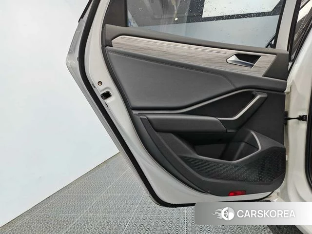 Volkswagen Sagitar id 4261334 из Китая 12