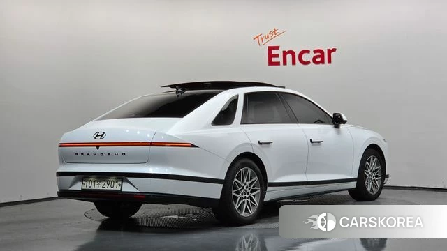 Hyundai Grandeur Hybrid (GN7) id 4720343 из Кореи 12