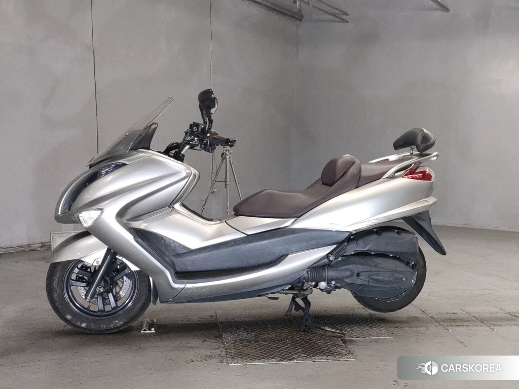 Проданный Yamaha MAJESTY 250 2010 из Японии, фото 2
