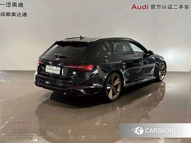 Audi RS 4 2023 Черный из Китая, фото 3