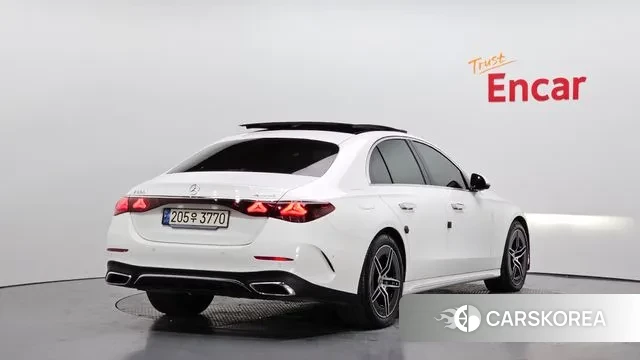 Mercedes-Benz E-Class W214 id 3533471 из Кореи 12