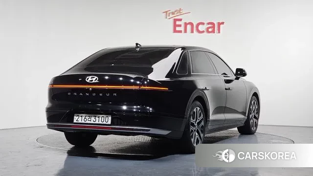 Hyundai Grandeur (GN7) id 3576499 из Кореи 12